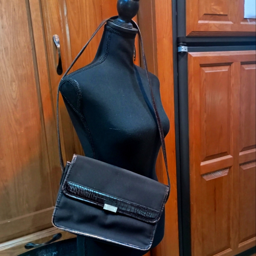Lauren Ralph Lauren Croc Trimmed Shoulder Brown Bag